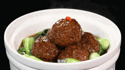 原创红烧狮子头这样做秒杀饭店关键的一步在于它