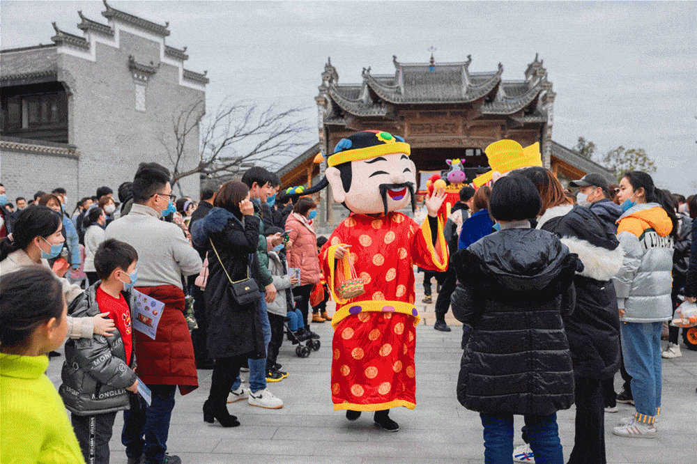 新华联文旅四大景区春节假期接待游客超33万人次
