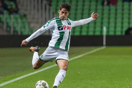 今日足球:格罗宁根vs费耶诺德,巴塞罗那vs艾尔切