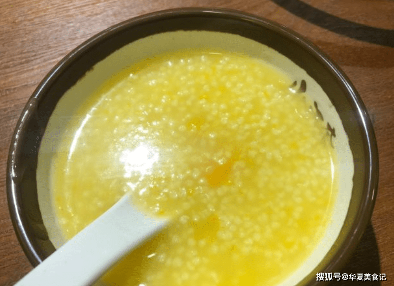 热馒头配小米粥 d0bb78f838cf4ff6bee5f2725c73c0f6.png