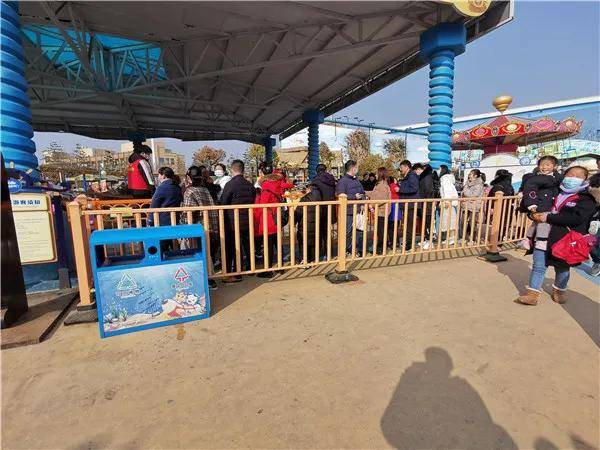 春节假期，网友去淮安龙宫大白鲸游乐场游玩的不堪遭遇