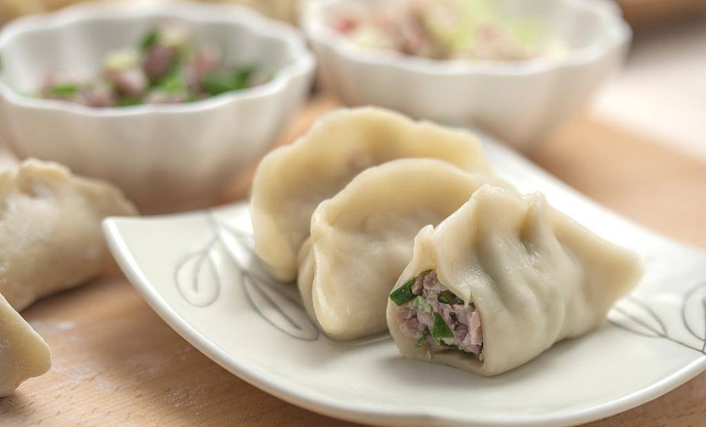 如何煮饺子更好吃又简单 41187940f36f4d9ca1de0029846970b3.jpeg