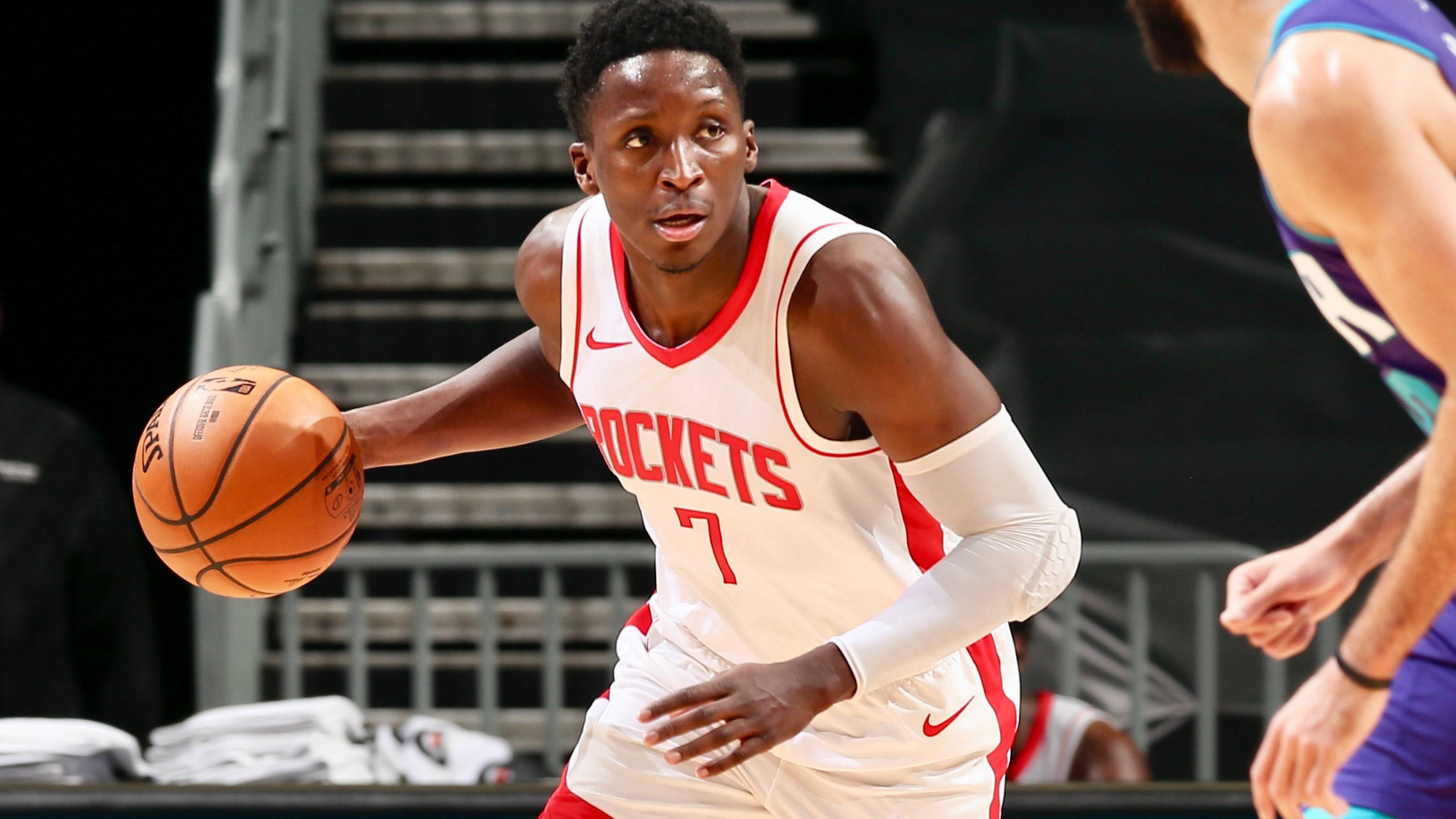 火箭传闻:多队有意塔克,奥迪或恢复自由身?3队可同时接手2人