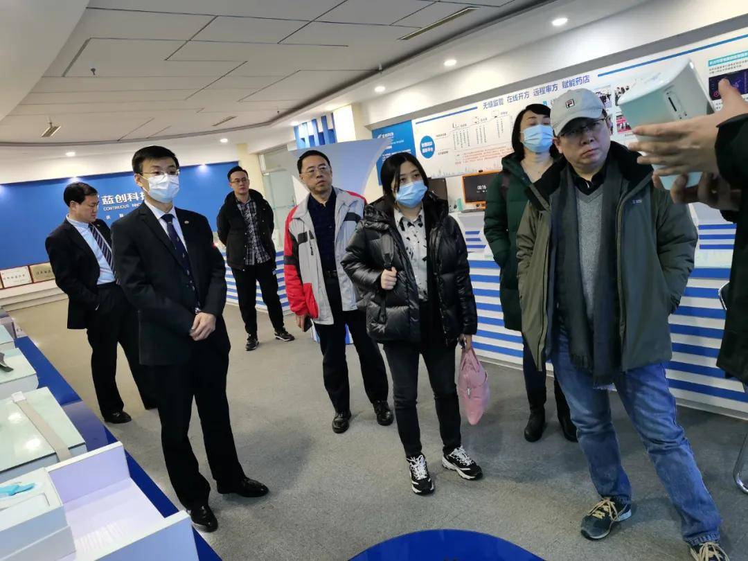 阳光保险以贷搭售变相高利贷 借款9万需还5.
