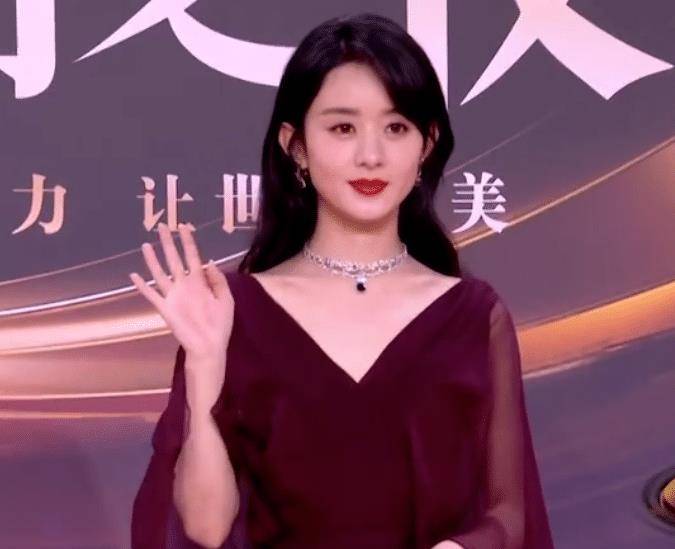 微博之夜2024迪丽热巴 3b49a237edf64c4a897b156a0fe74046.jpeg