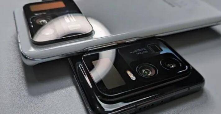 Pro|米11pro设计仍在变！背面小窗被砍，雷军听到米粉心声了？