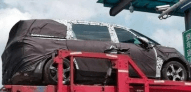 极氪mpv新款谍照 d542040eb55940e6ab5dd23af85b4831.png