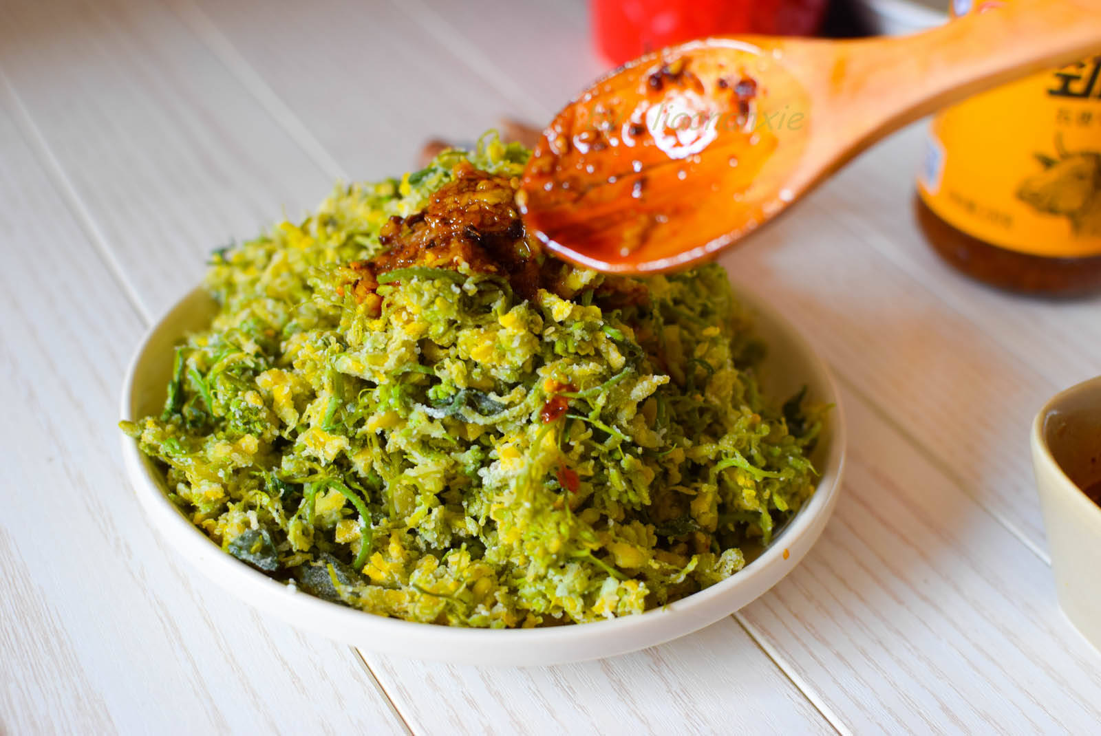 原创粉蒸芥菜花粉蒸蔬菜的小技巧一看就会了