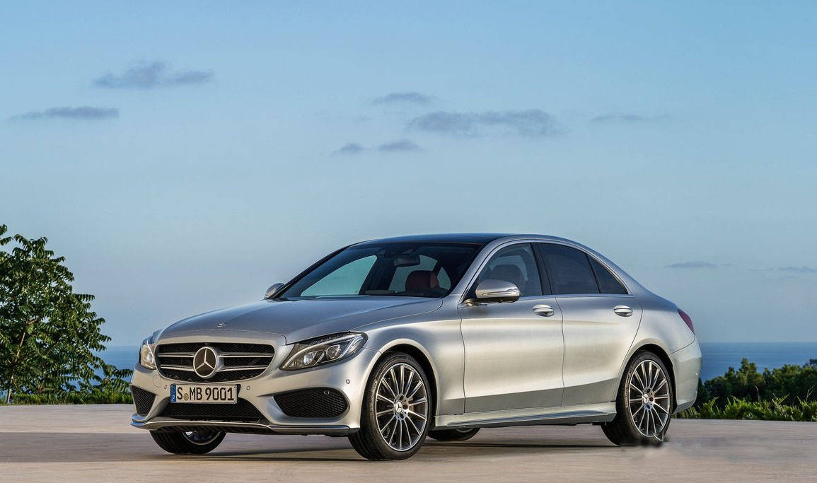 存起火风险奔驰召回约126万辆奔驰c级升级发动机控制软件