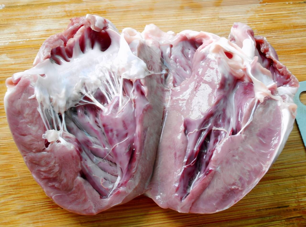 它是猪身上的一块肉,常吃安神助眠,花钱少效果好,遇到别放过_猪心