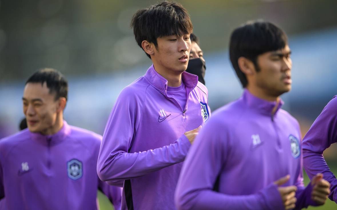 由于不再是u23球员,所以谢维军在中超很难找到合适新东家.