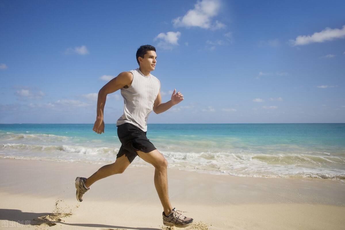 一位运动员告诉你:这些必须掌握的跑步基础知识和错误的跑步姿势
