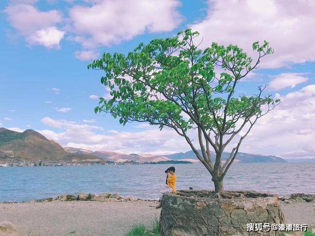 6月份去云南旅游怎么穿搭_云南洱海几月份去最好(2)