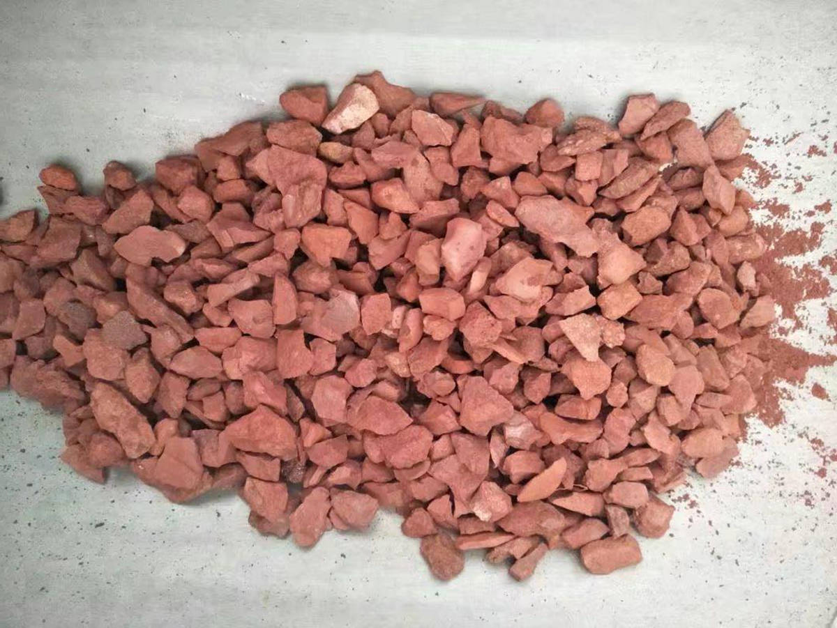 红色赭石为原始人类走出非洲立下汗马功劳镌刻着人类的进化史