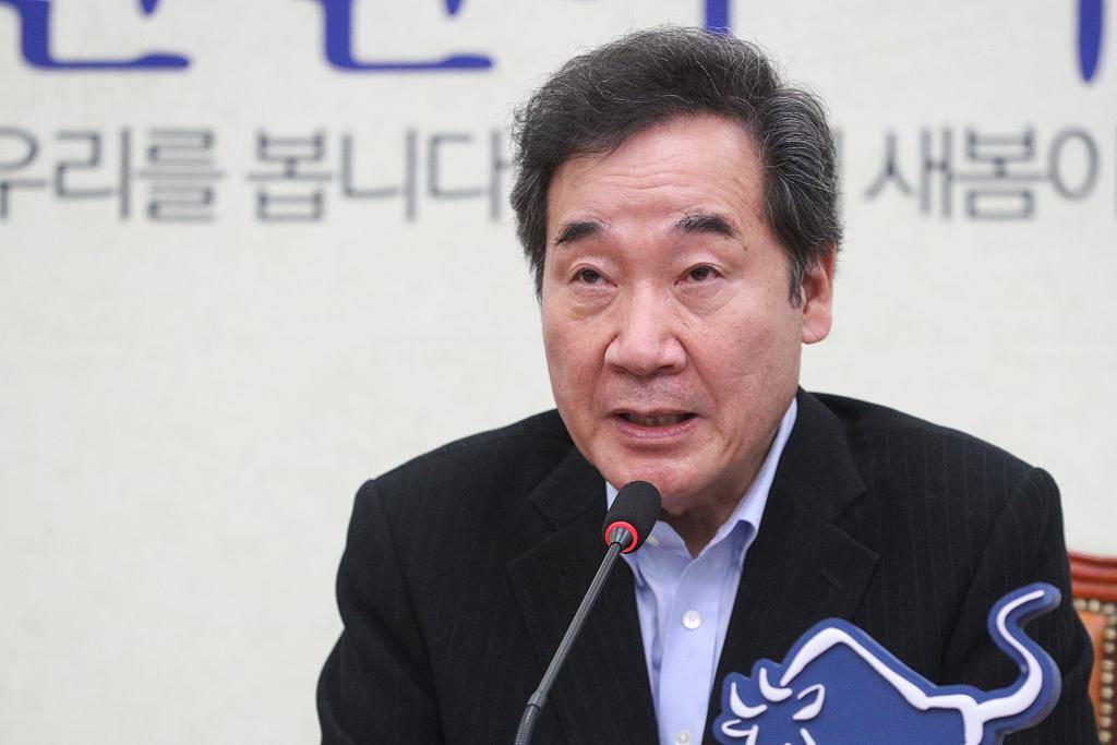 原创韩国执政党党首李洛渊为啥辞职?