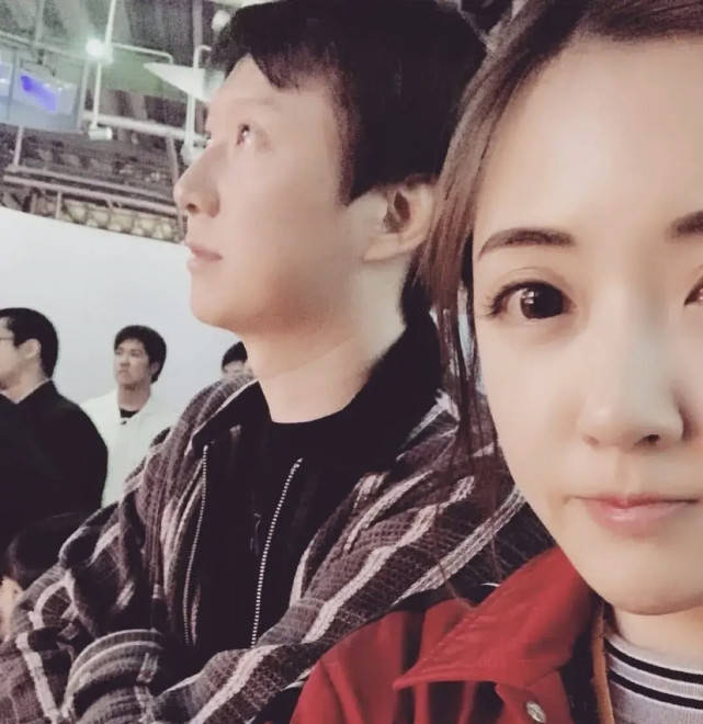 王思聪曾是纯情少年:被初恋甩,被王颖骗,从此踏上收割网红之路