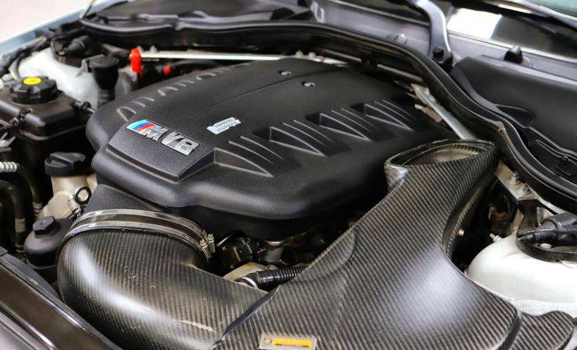 宝马最后的自然吸气守护者如果你有辆e92m3千万别卖