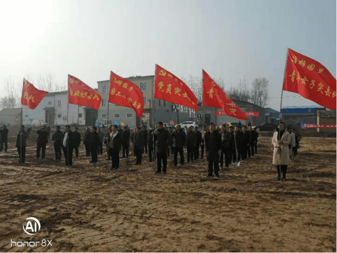 原创杞县柿园乡践行绿色发展理念举行植树造林活动