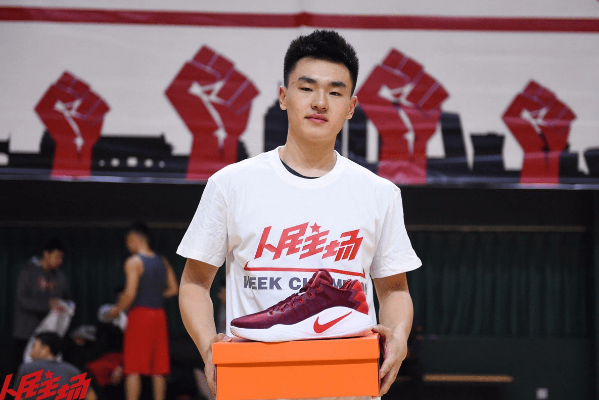 马布里爱徒正式离队,或从此无缘cba_孟博龙