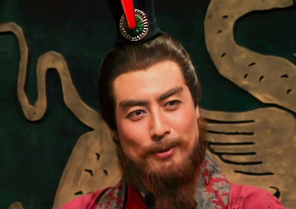 刘备在赤壁之战后 得到了多少好处 和孙权相比谁的好处更多 曹操