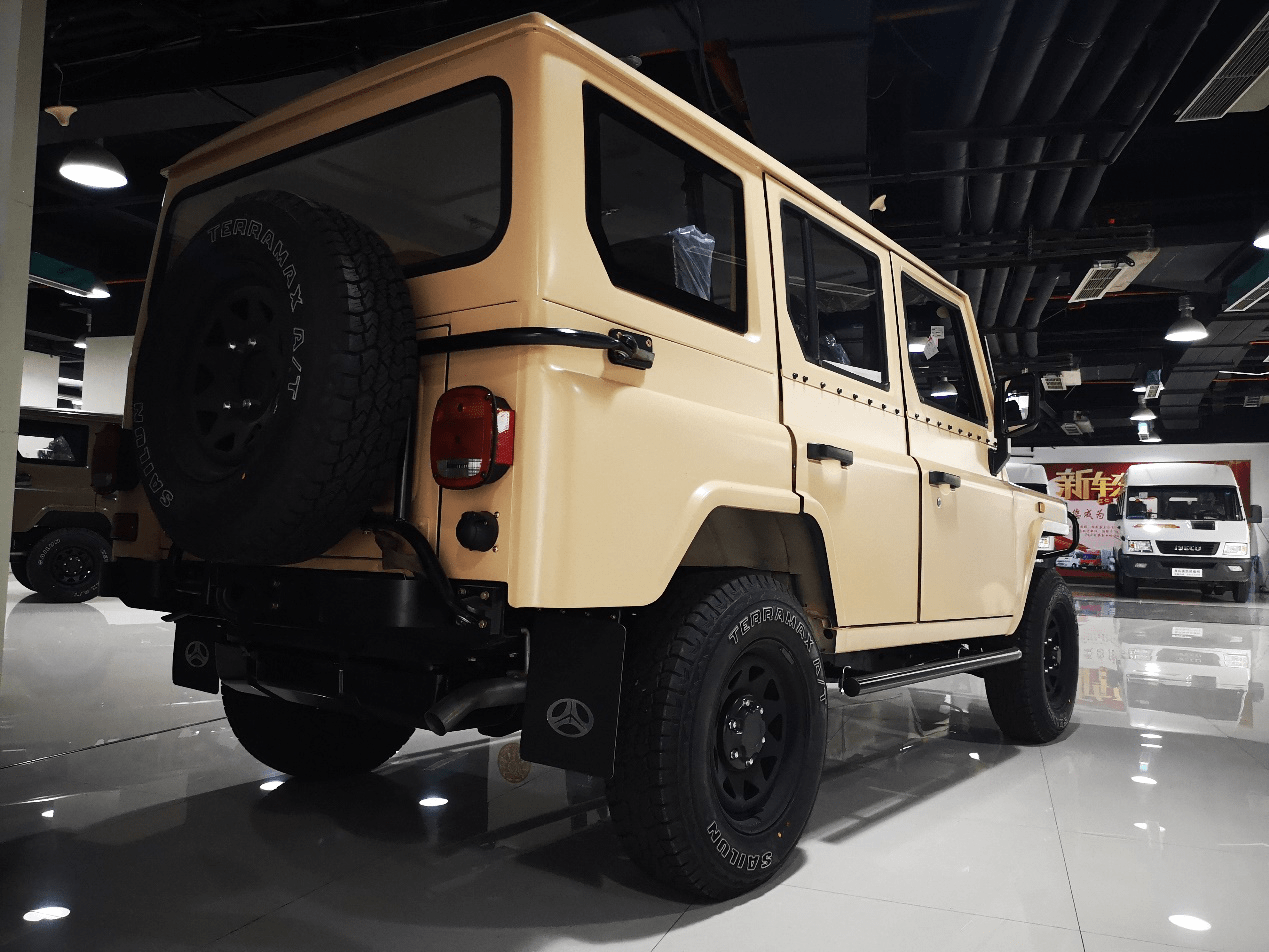 实拍2021款北汽21210万元入门硬派越野情怀不是全部