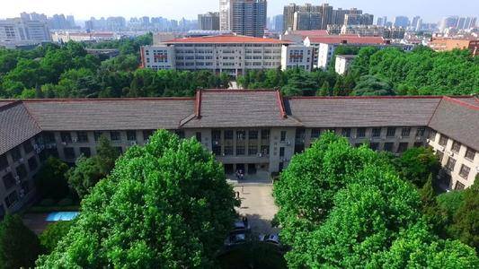 这所学校可以说是全国茶学学科的摇篮,办学起源于复旦大学农学院茶叶