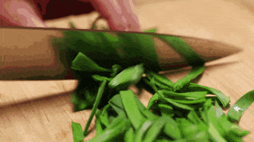 7c1e1b09196d4756a3d646634e078557.gif