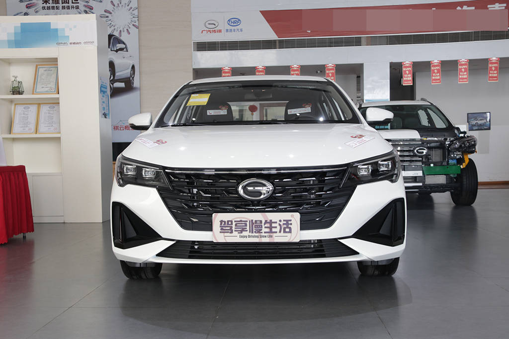 外形更运动动力更强劲传祺ga4plus到店实拍