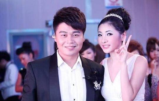 原创37岁沈涛婚礼现场照曝光,妻子气质优雅,颜值不输一线女星