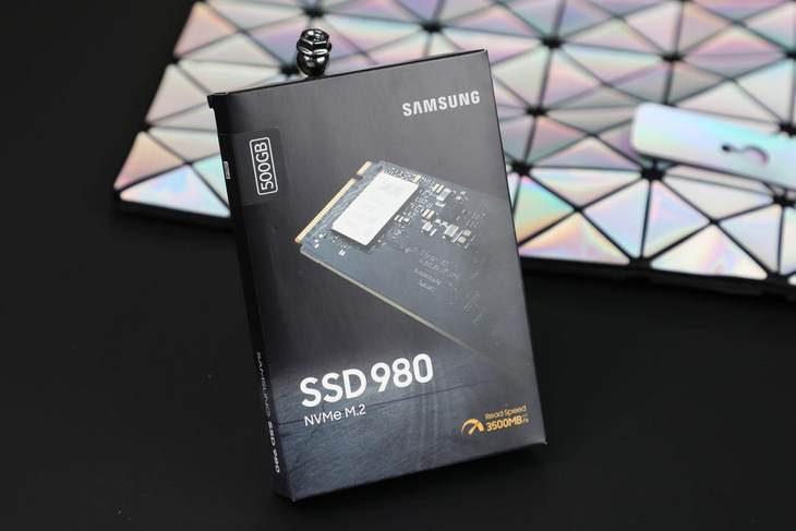 硬盘|读取超3500MB/S 三星980 NVMe M.2高性能固态硬盘评测