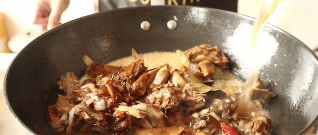 啤酒鸭的家常做法是什么视频 071fac6978484a82bf00625c25425ebc.png