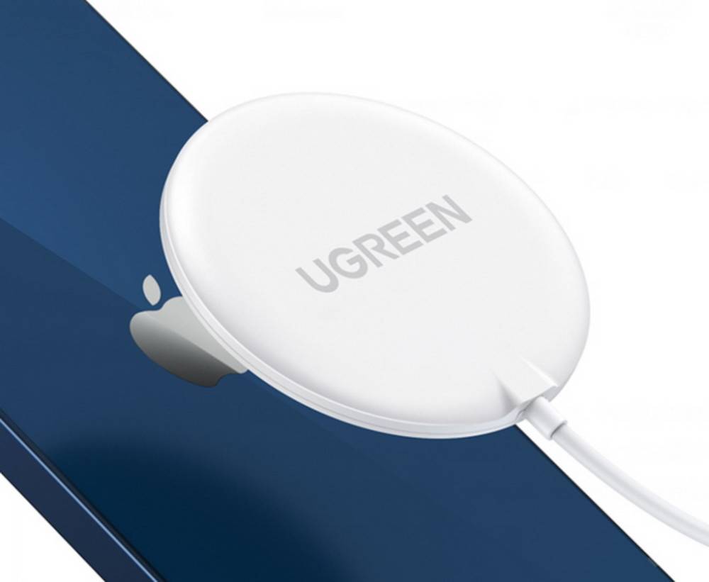 绿联磁吸无线充专为iphone 12系列打造,内置磁吸式线圈设计,与iphone