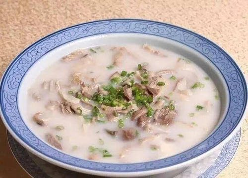 夏天适合喝什么粥最好 ff87f5e682c74ce9bf86086324064c8e.jpeg