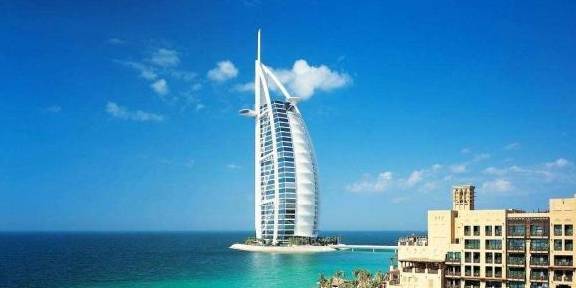 世界上最大的烂尾工程，迪拜世界岛，耗资800亿，却面临被淹没！