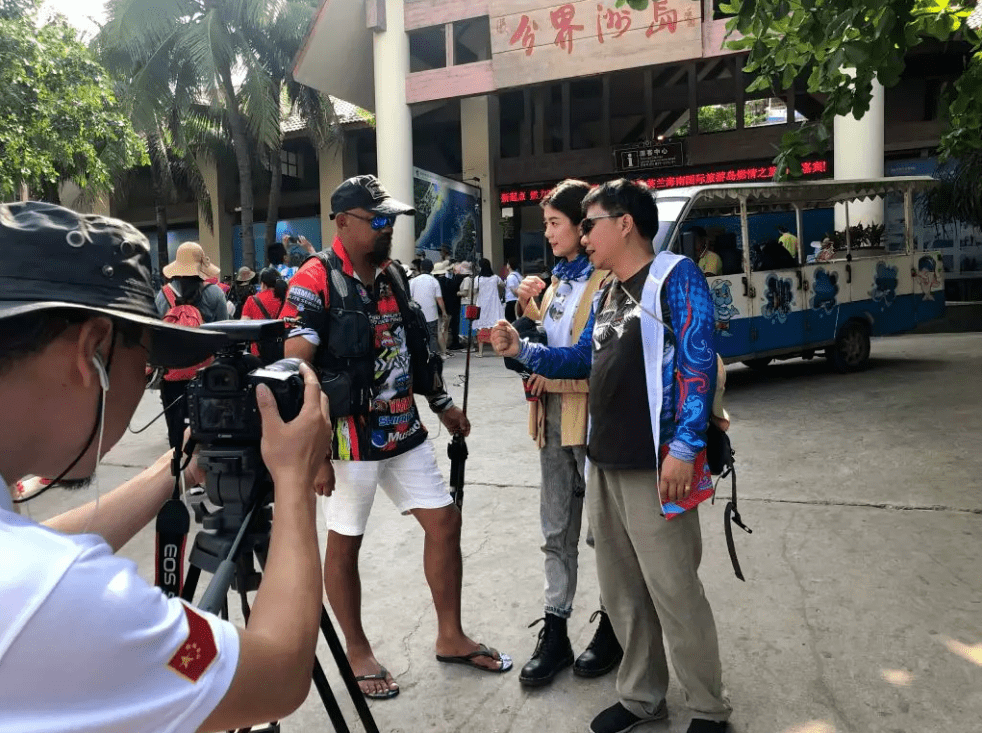 四海钓鱼频道直播，钓鱼频道四海钓鱼直播