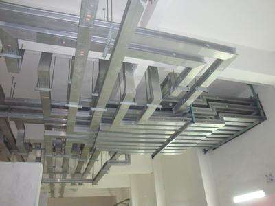 密集母线协同安装流程