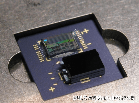 一款高精度高温mems加速度计介绍