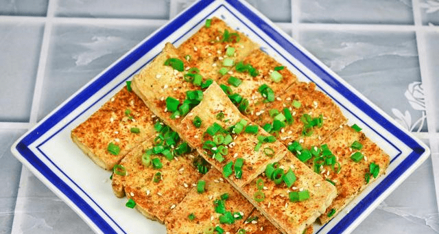 自己在家做豆腐咋做 682b38a64b4140f1aae143569b8c926c.png