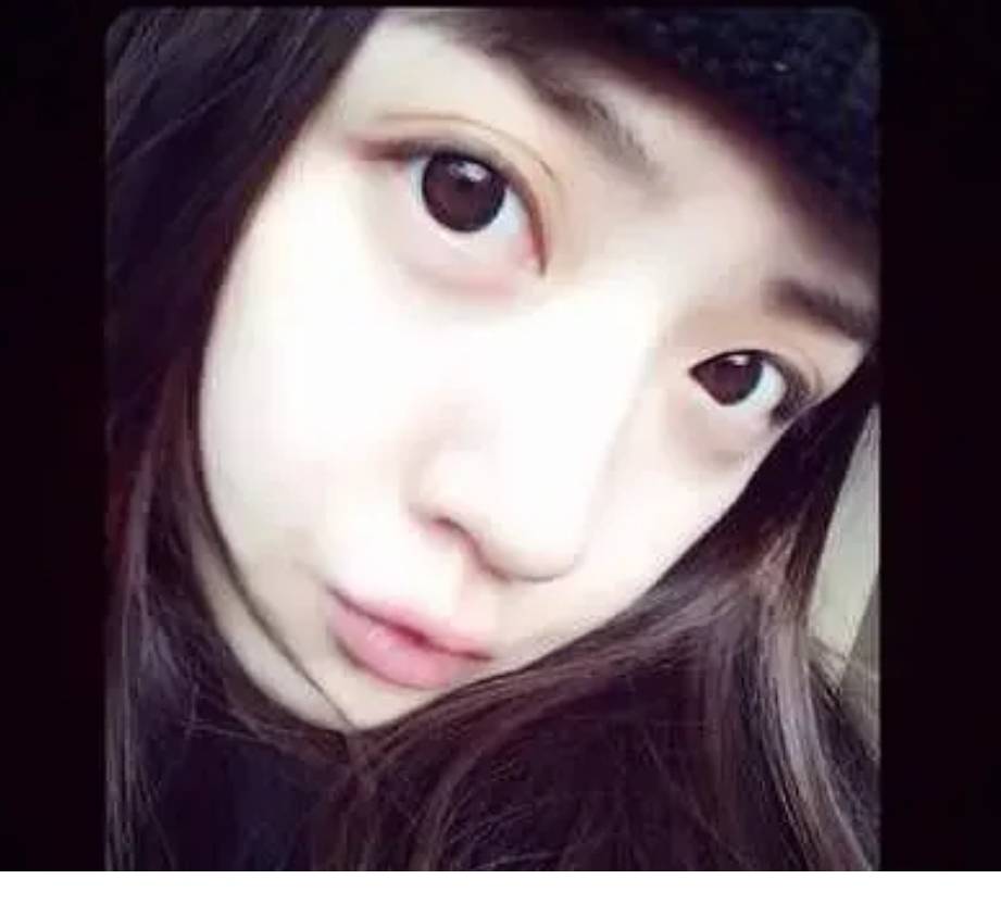 万达集团唯一继承人王思聪和他的网红女友们!_王颖