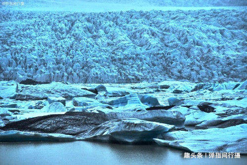 冰岛“最壮观”的冰湖，形成于80多年前，如今就成岛上最深湖泊