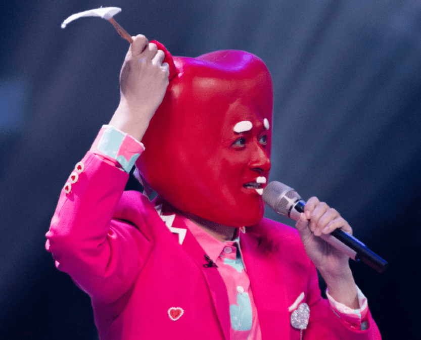 《百变大咖秀》刘维模仿萧敬腾,结果长沙下大雨,真不能轻易模仿