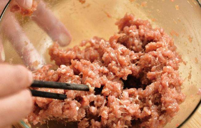 猪肉怎么腌好吃又耐放 b4557b5c24704915a7a0379745a70bd8.jpeg