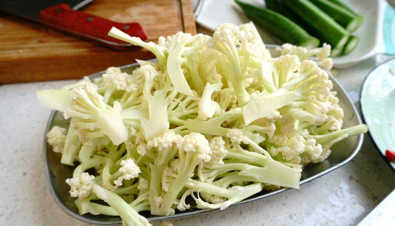 花菜是紧的好还是散的好 c8d3a8b8a2c84321bfea5f9df2c0ed41.jpeg