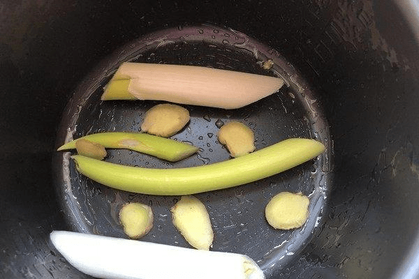 什么东西可以用电饭煲煮着吃 eac48790207245a9a56f898e75e9840c.png