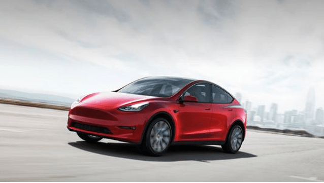 Tesla Y型电池的维护政策和使用寿命是什么？  _电子车