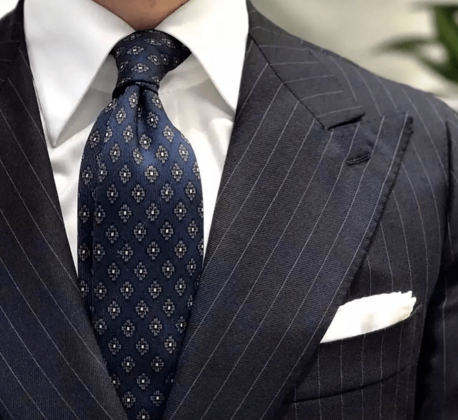 穿西装不好看可能是因为你没选对衬衫领型