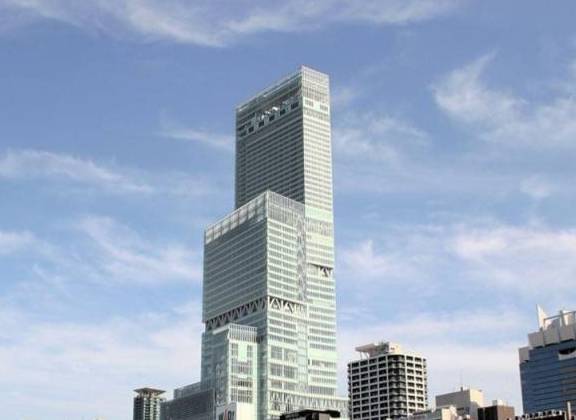中国大妈不解：为何日本比中国发达那么多，第一高楼只有300米？