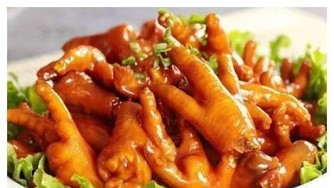 最简单的家常红烧鸡爪的做法 83b87d7a36ae4b04a214db38aecdc088.jpeg