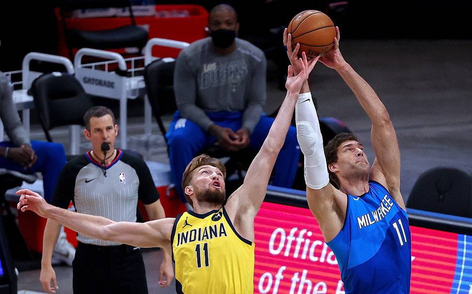 Nba7 字母哥缺阵,雄鹿140-113大胜步行者 豪取NBA7连胜-搜狐大视野-搜狐新闻