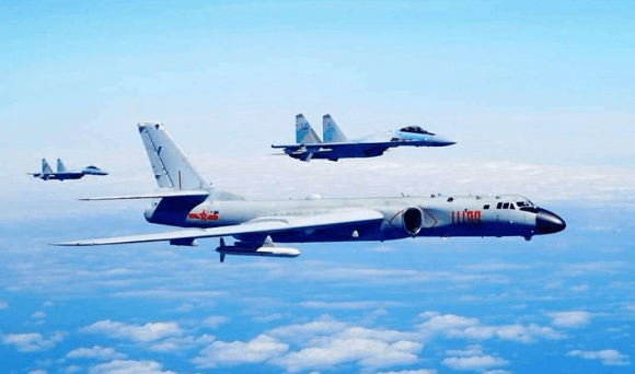 空军排行_世界空军排行榜出炉,中国超过俄罗斯,战斗机数量位居全球第二